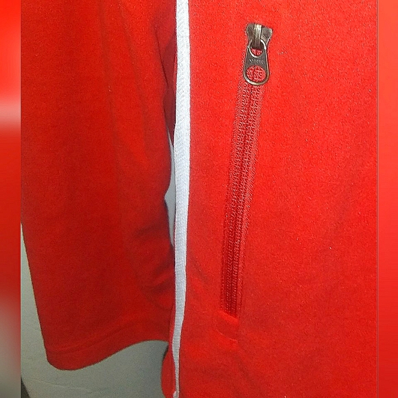 NEW Chicago Blackhawks Polar Fleece Jacket! S, Men. Red/White. Unisex - Picture 7 of 10